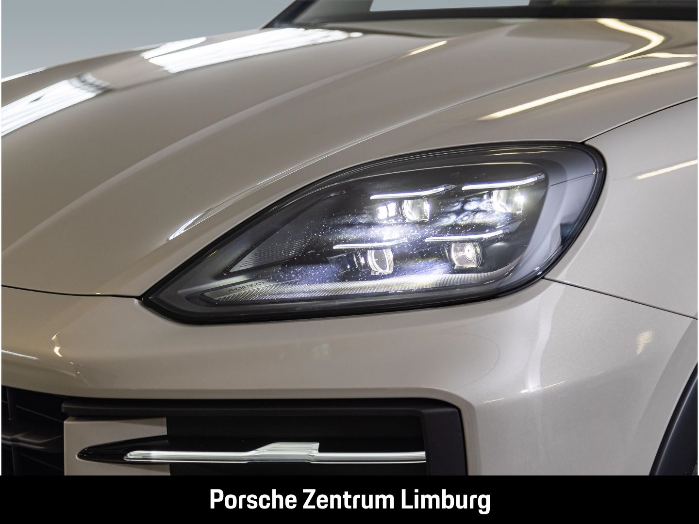 Porsche Cayenne S Coupe BOSE Luftfederung InnoDrive LED