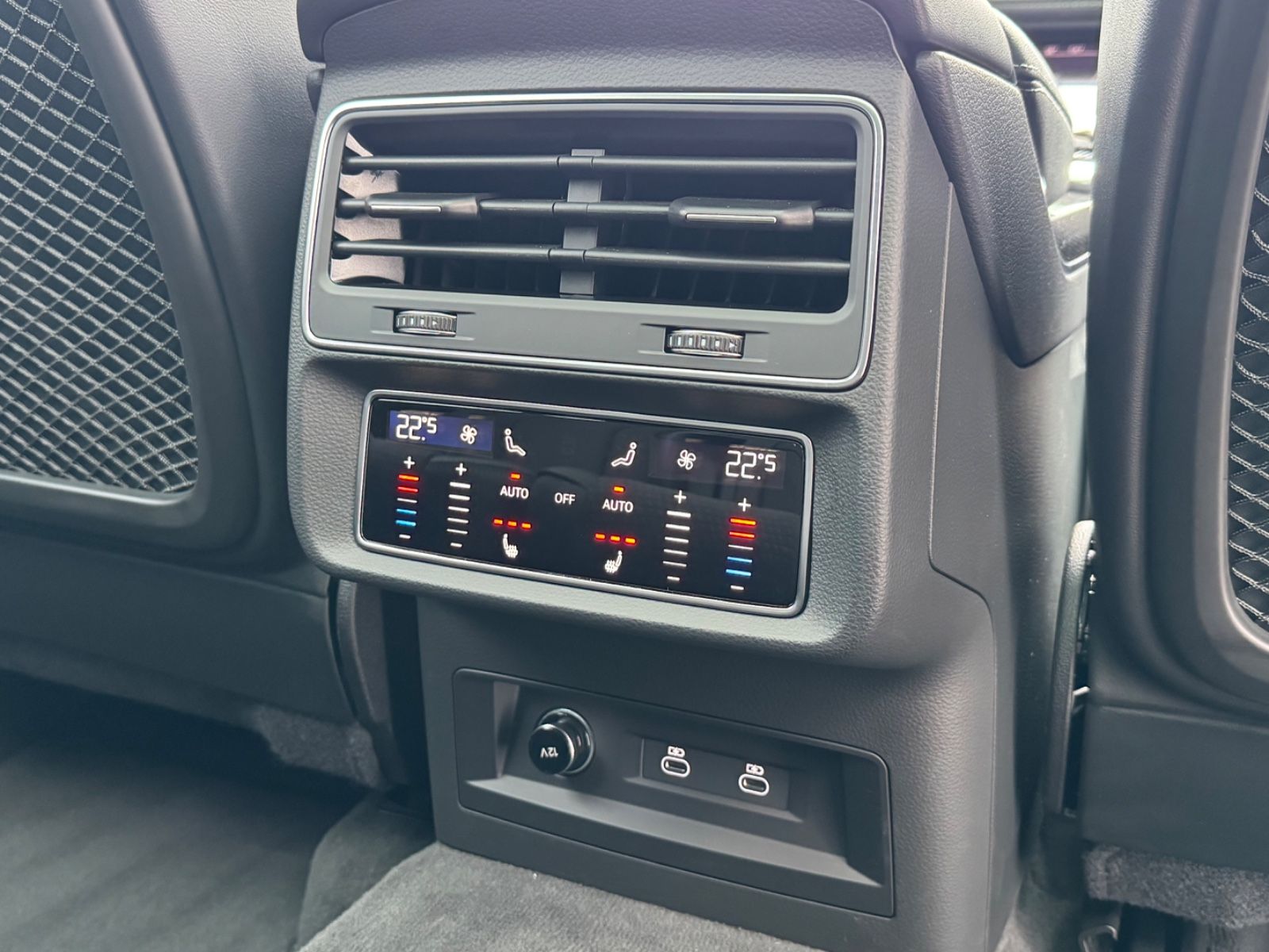 Audi Q7 50 TDI quattro competition plus/Matrix/Standh