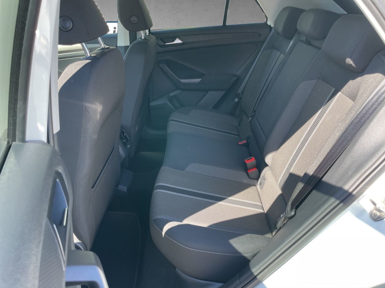 Volkswagen T-Roc 1.5 TSI OPF Style DSG - Samsaru's Car Outlet