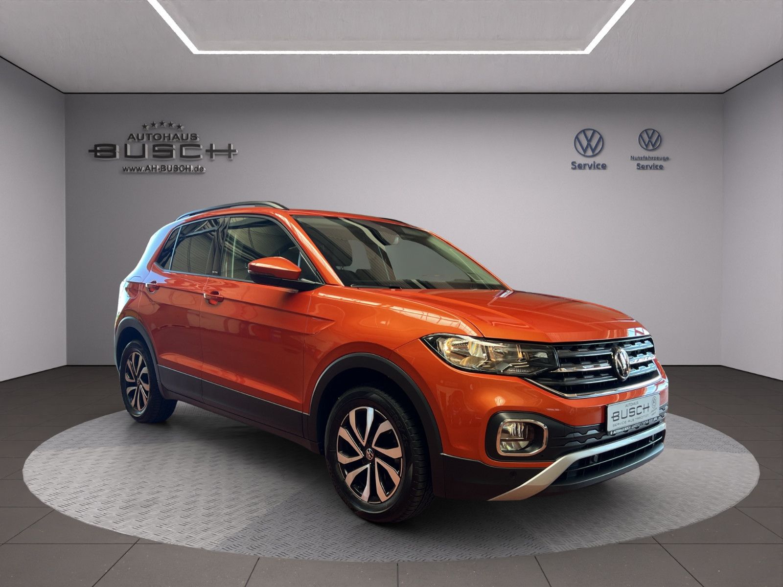 Volkswagen T-Cross Active 1.0l TSI - Samsaru's Car Outlet
