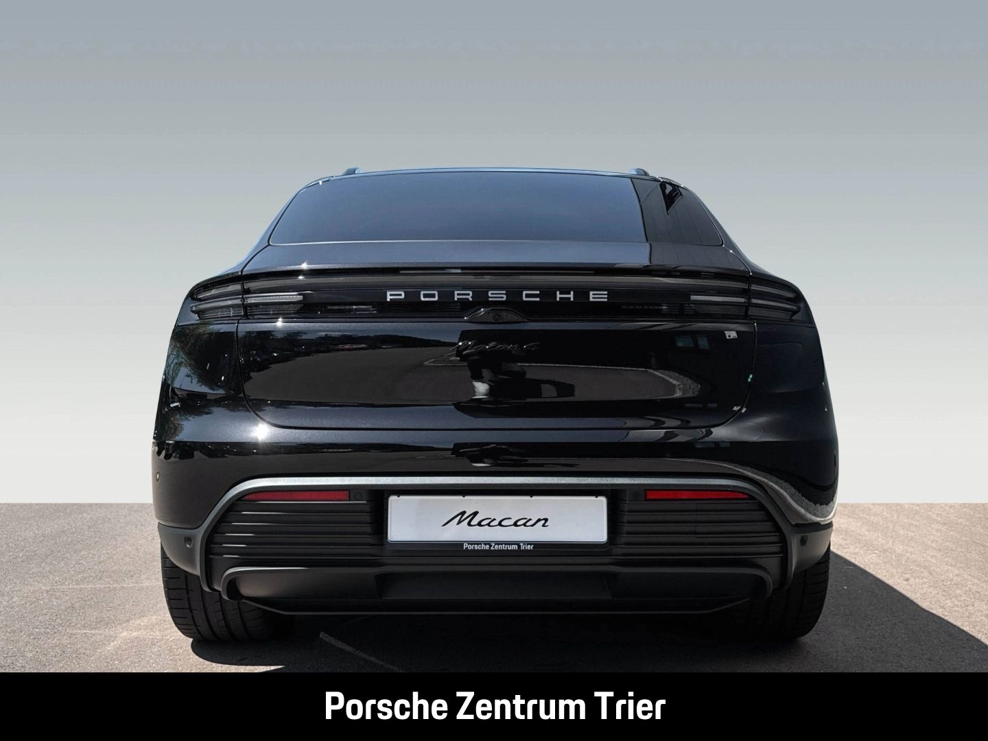 Porsche Macan 4 BOSE Panoramadach Luftfederung InnoDrive