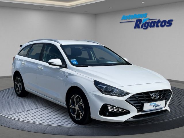 Hyundai i30 cw 1.6 CRDi Mild-Hybrid Trend - Samsaru's Car Outlet
