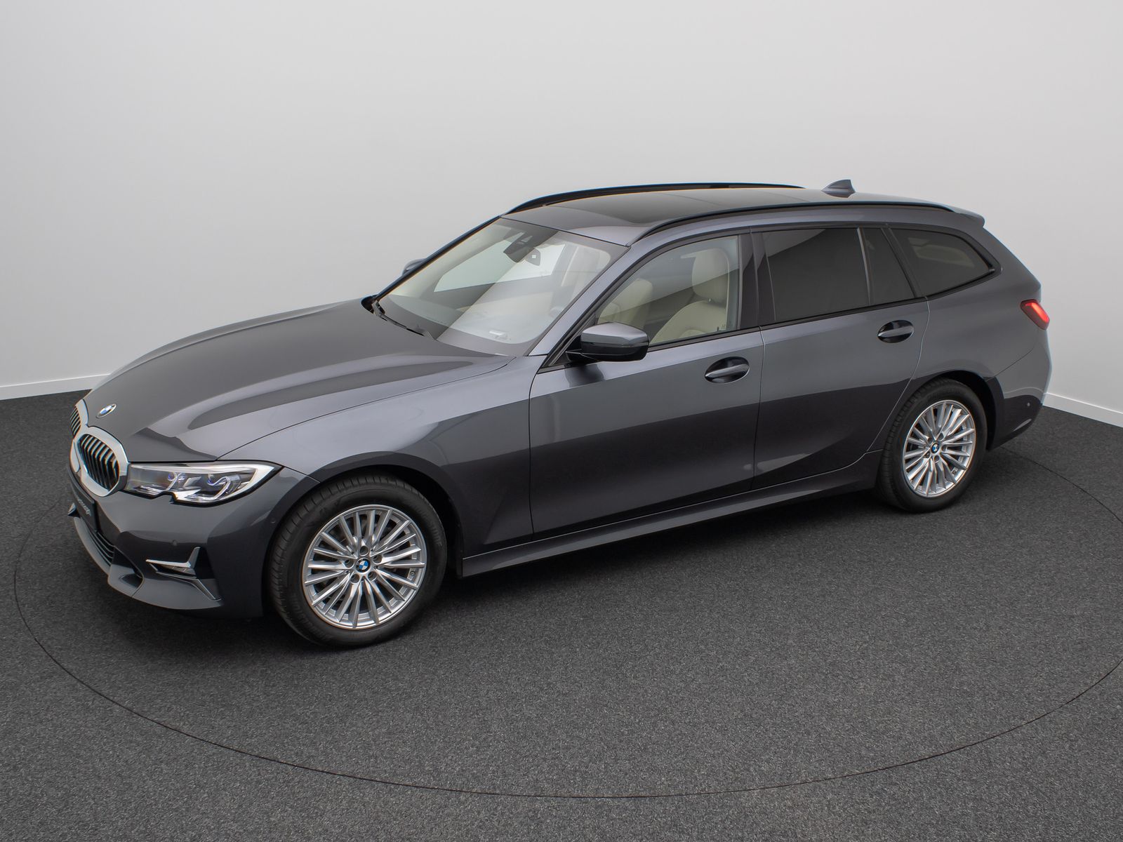 BMW 320d Luxury Line - Samsaru's Car Outlet
