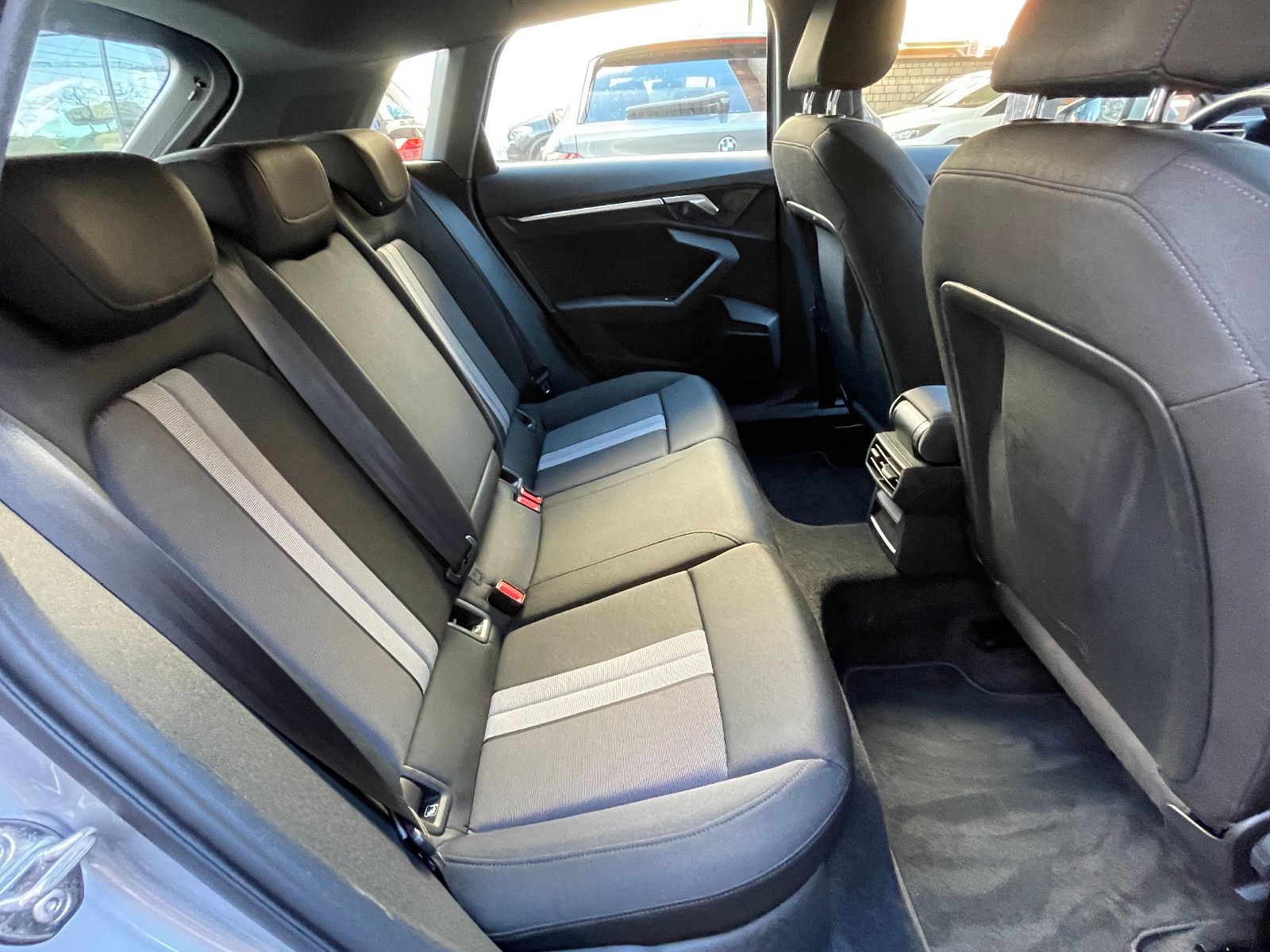 Audi A3 Sportback 2.0 35 TDI advanced*Navi*Led*Aps*