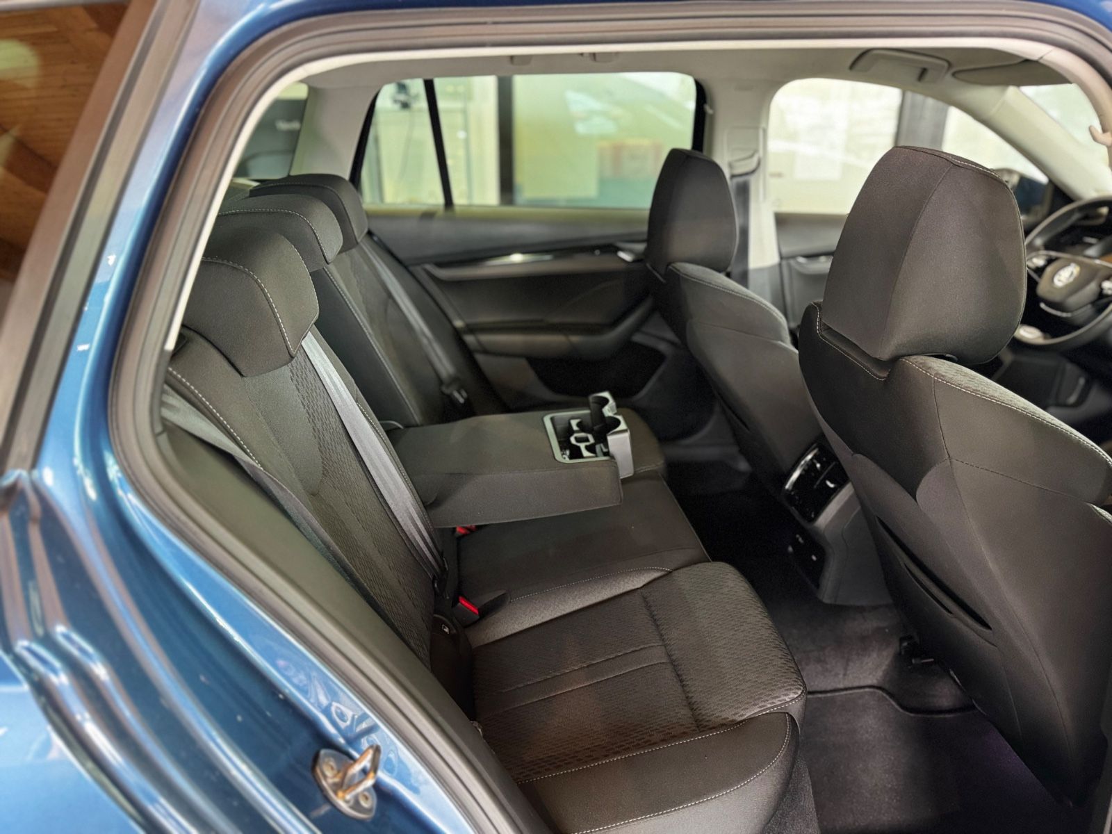 Skoda Octavia Combi Clever - Samsaru's Car Outlet