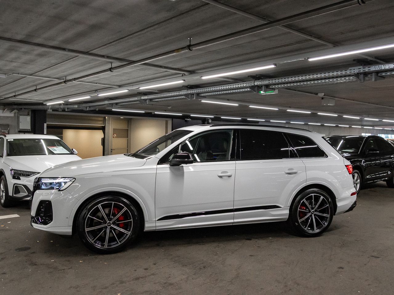 Audi Q7 SUV S line 50 TDI quattro tiptronic 7-sitzer
