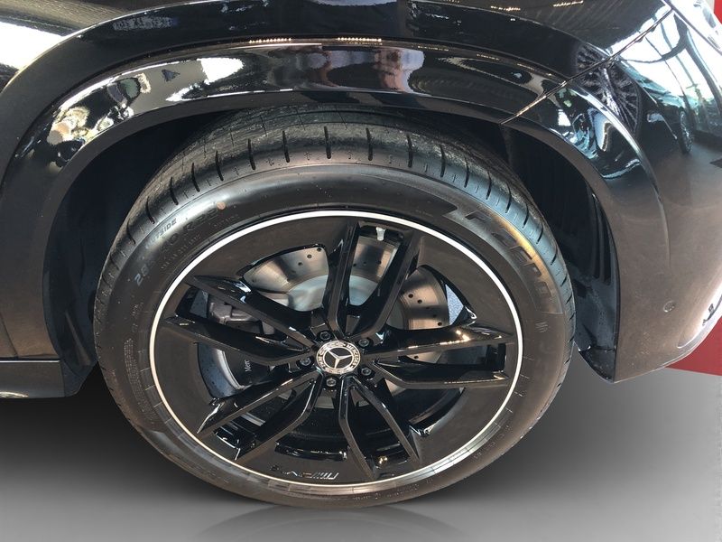 Mercedes-Benz GLE 350 de 4m AMG EDITION AHK PANO 22-ZO AIRMAT
