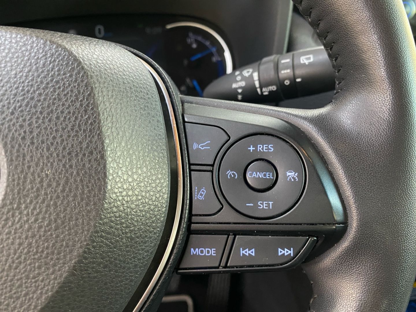 Toyota RAV 4 2.5 4x4 Hybrid Style Selection *360°*JBL*