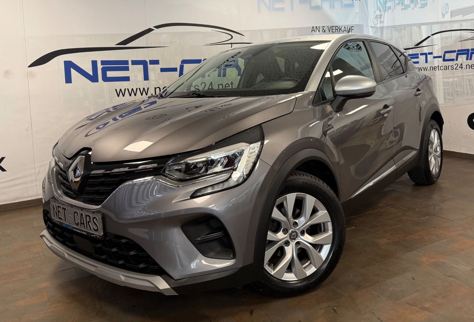 Renault Captur TCe 130 EDC Experience - Samsaru's Car Outlet