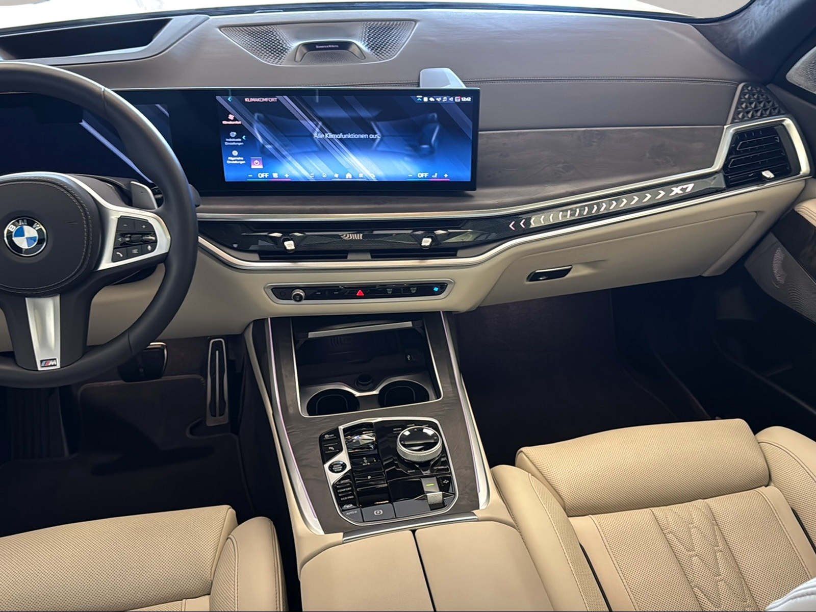 BMW X7 xDrive40d M Sport Standheizung Massage AHK