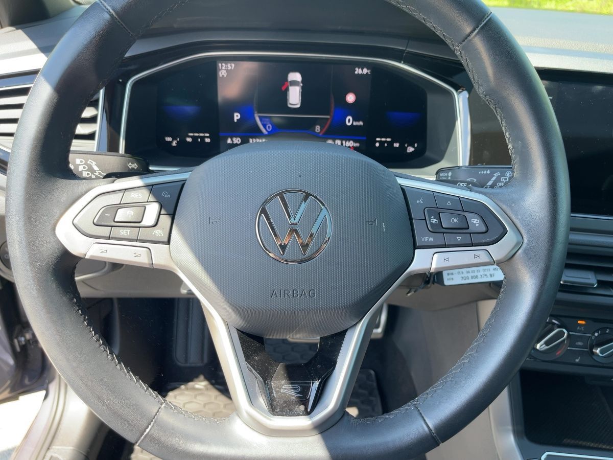 Volkswagen Taigo 1.5 TSI DSG R-Line - Samsaru's Car Outlet