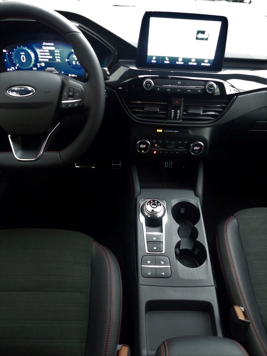 Ford Kuga Hybrid 4X4 ST-Line X - Samsaru's Car Outlet