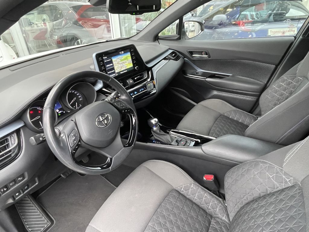 Toyota C-HR 2.0 Hybrid Team Deutschland*Navi*Comfort-P.