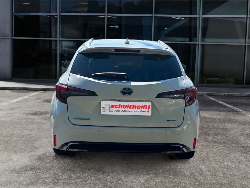 Toyota Corolla 1.8 Hybrid Touring Sports Team Deutschla