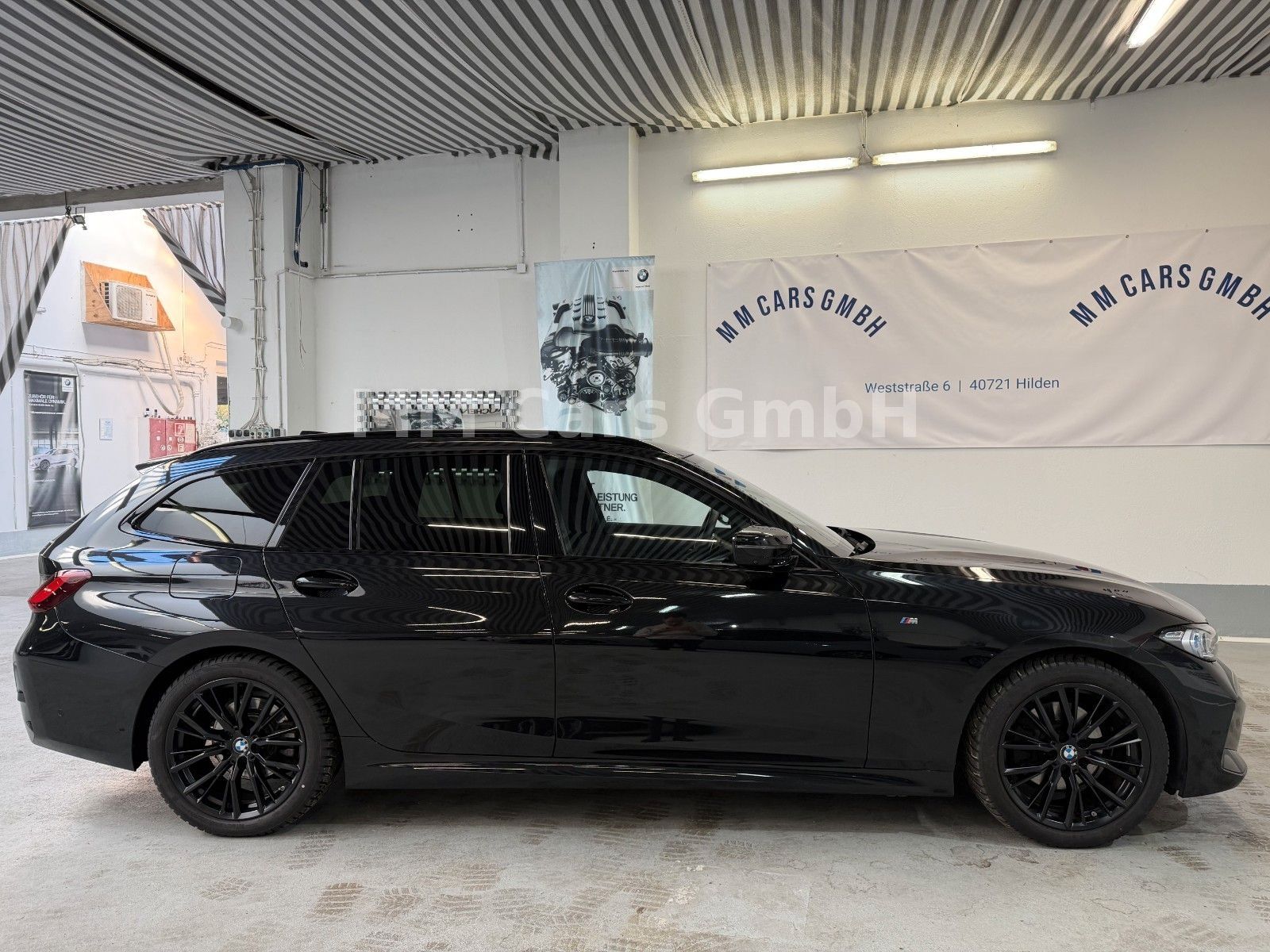 BMW 320i Touring M Sport 360° CAM*ACC*AHK*HiFi*HUD*