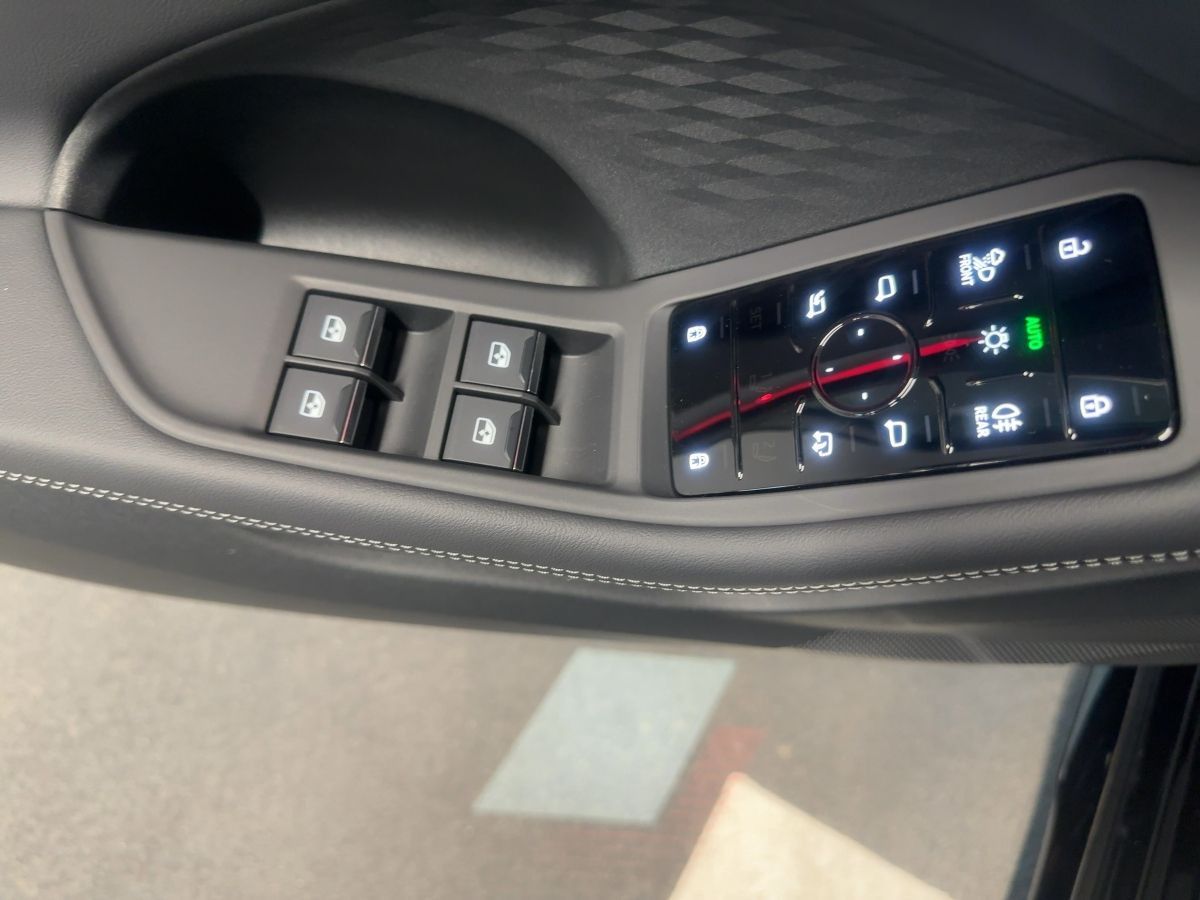 Audi A5 Avant TFSI qu S tronic S LINE/LM20/AHK/MATRIX