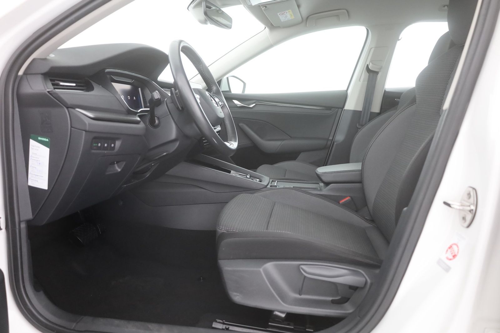 Skoda Octavia Combi 1.4 TSI iV Ambition - Samsaru's Car Outlet