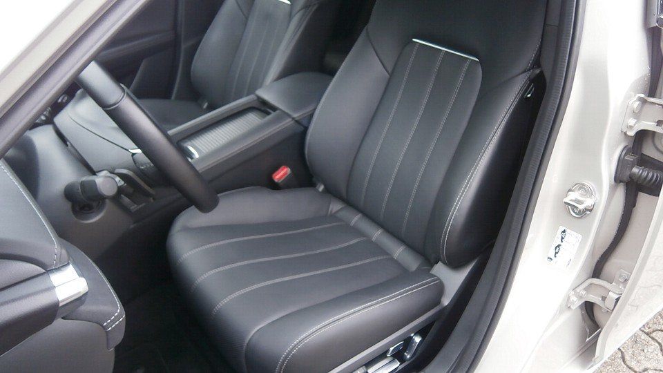 Mazda 6 2.5L SKYACTIV G 194PS 6AT FWD TAKUMI SUNROOF