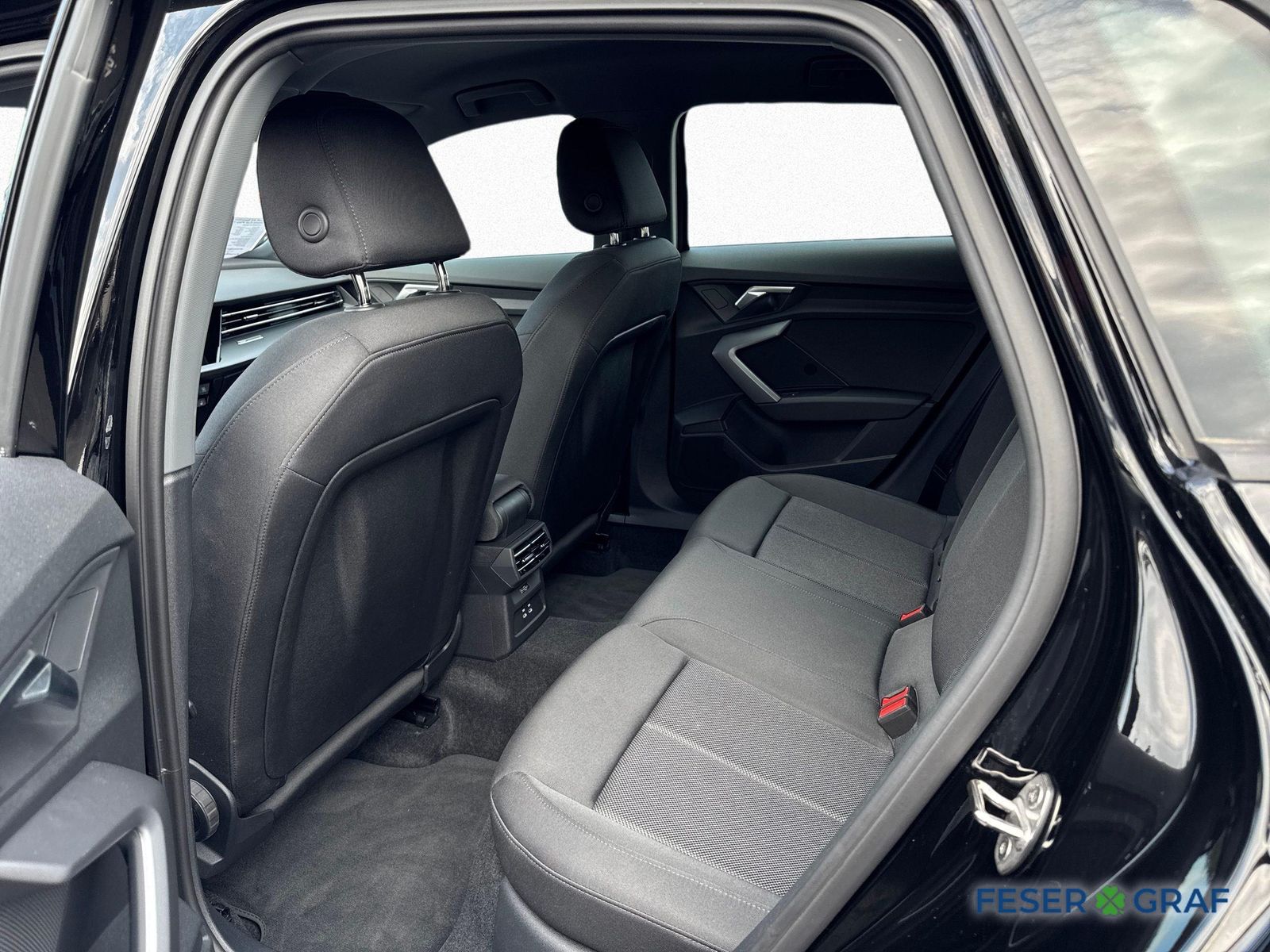 Audi A3 Sportback 35 TFSI S tronic - Samsaru's Car Outlet