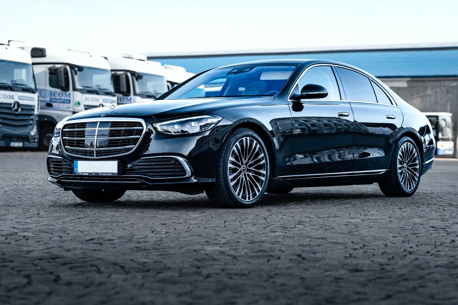 Mercedes-Benz S 580 4Matic - Samsaru's Car Outlet