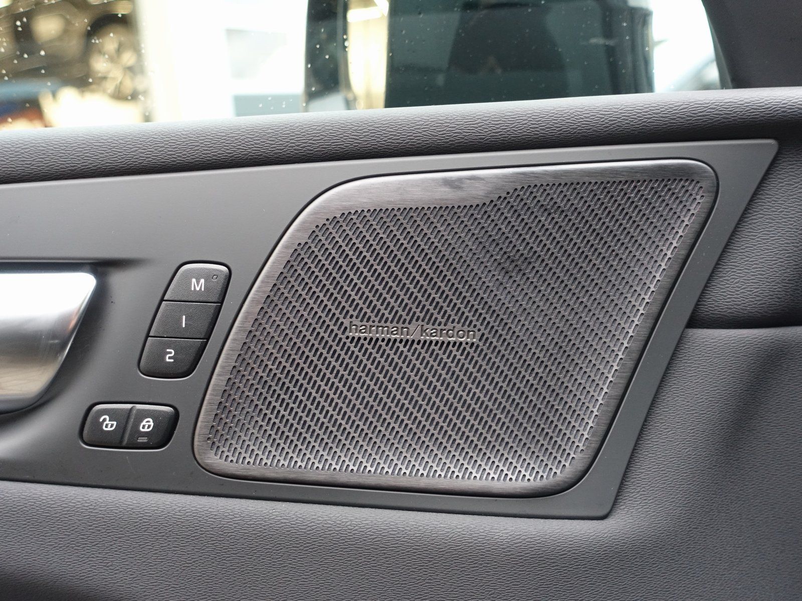 Volvo XC60 Black Edition Ultra T6 AWD/360°Cam/HeadUp