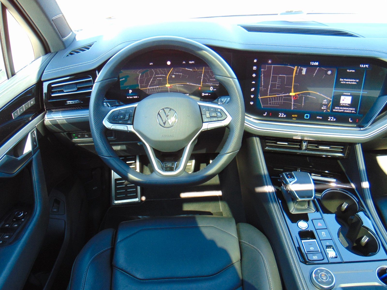 Volkswagen Touareg 3.0 TDI 4Motion R-Line - IQ Light - Pano