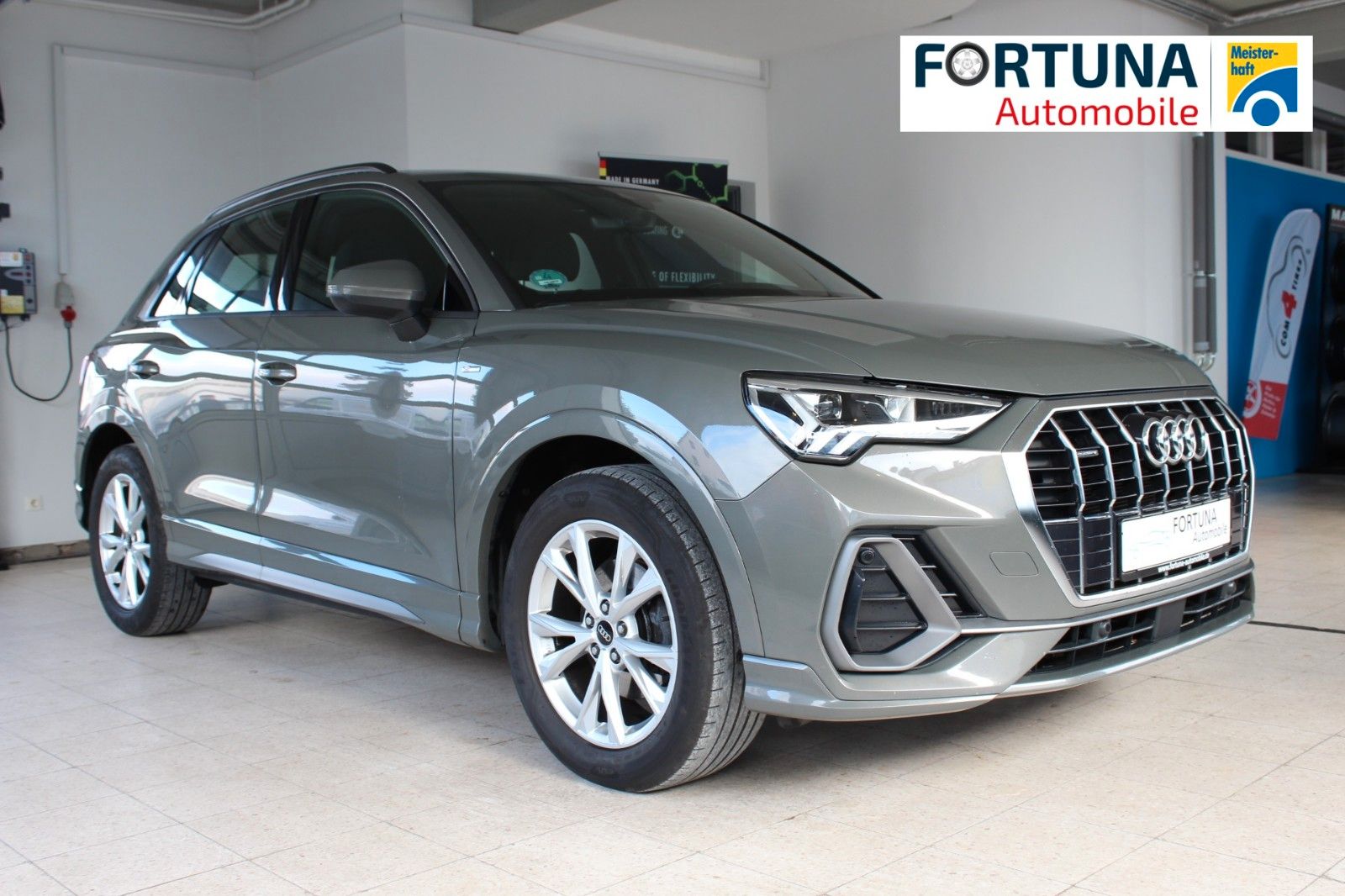 Audi Q3 35 TDI quattro S line - Samsaru's Car Outlet