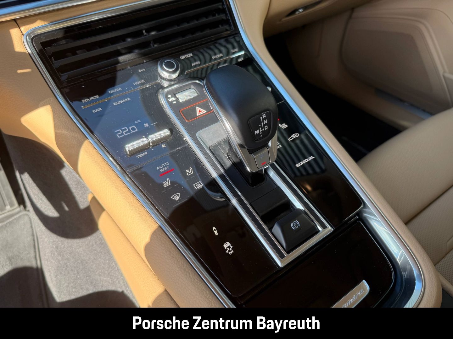 Porsche Panamera Sport Turismo 4S E-Hybrid *NACHTSICHT*
