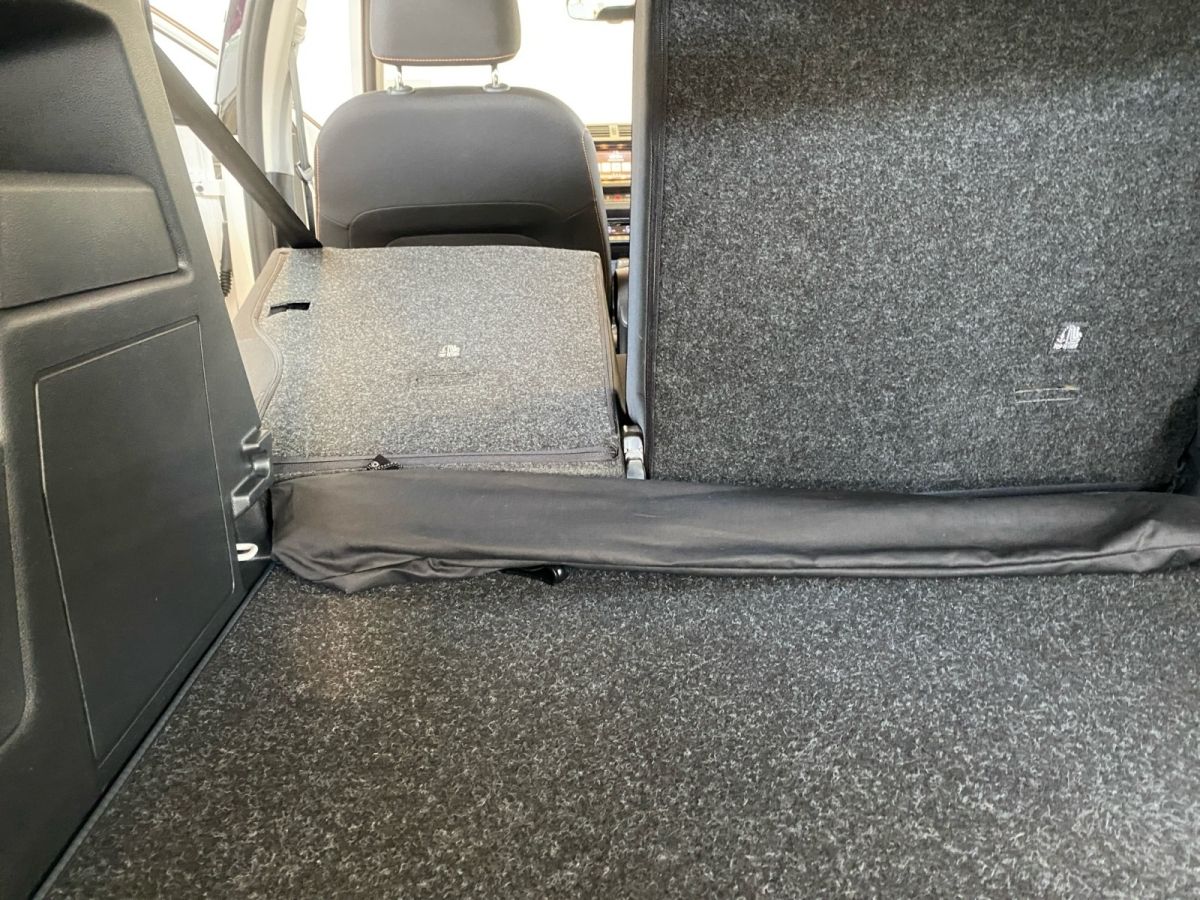Skoda Fabia Combi 1.0 TSI DSG - Samsaru's Car Outlet