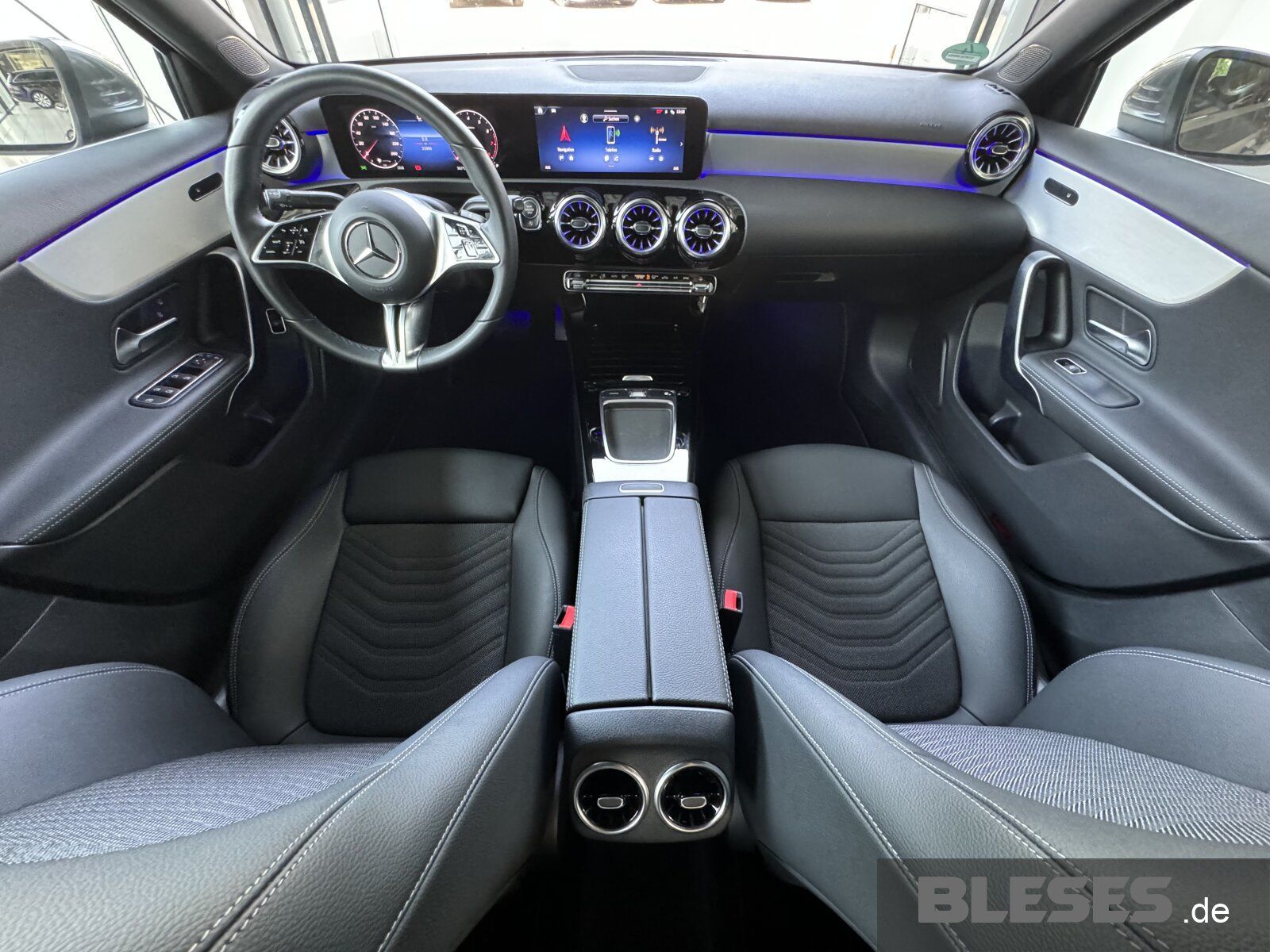 Mercedes-Benz A 200 Limousine - Samsaru's Car Outlet