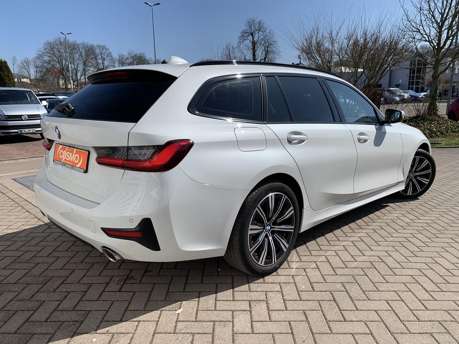 BMW 330i SportLine - Samsaru's Car Outlet