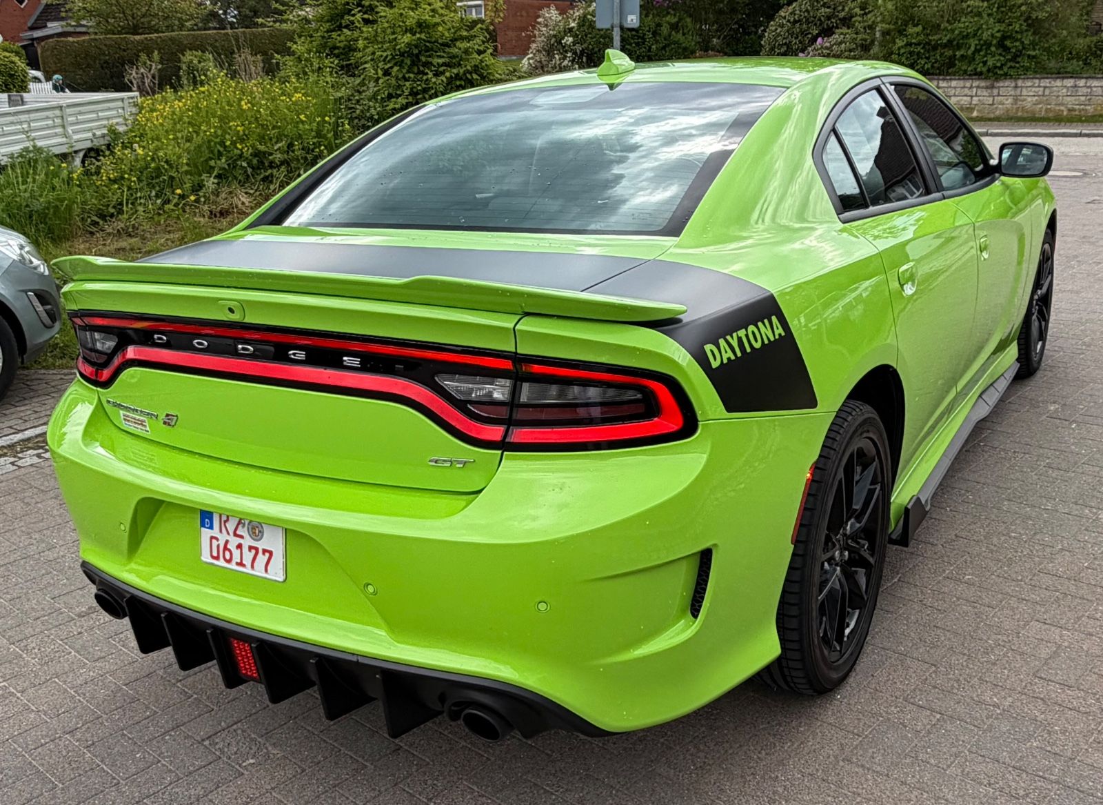 Dodge Charger GT AWD Daytona Line Voll Ausstat WIE NEU