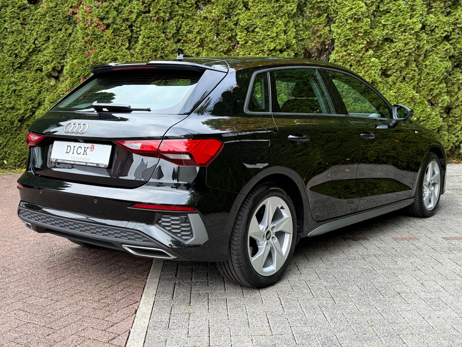 Audi A3 30 TDI S-tr. S-Line LED+MMI+KAM+SHZ+VIRT+DAB+