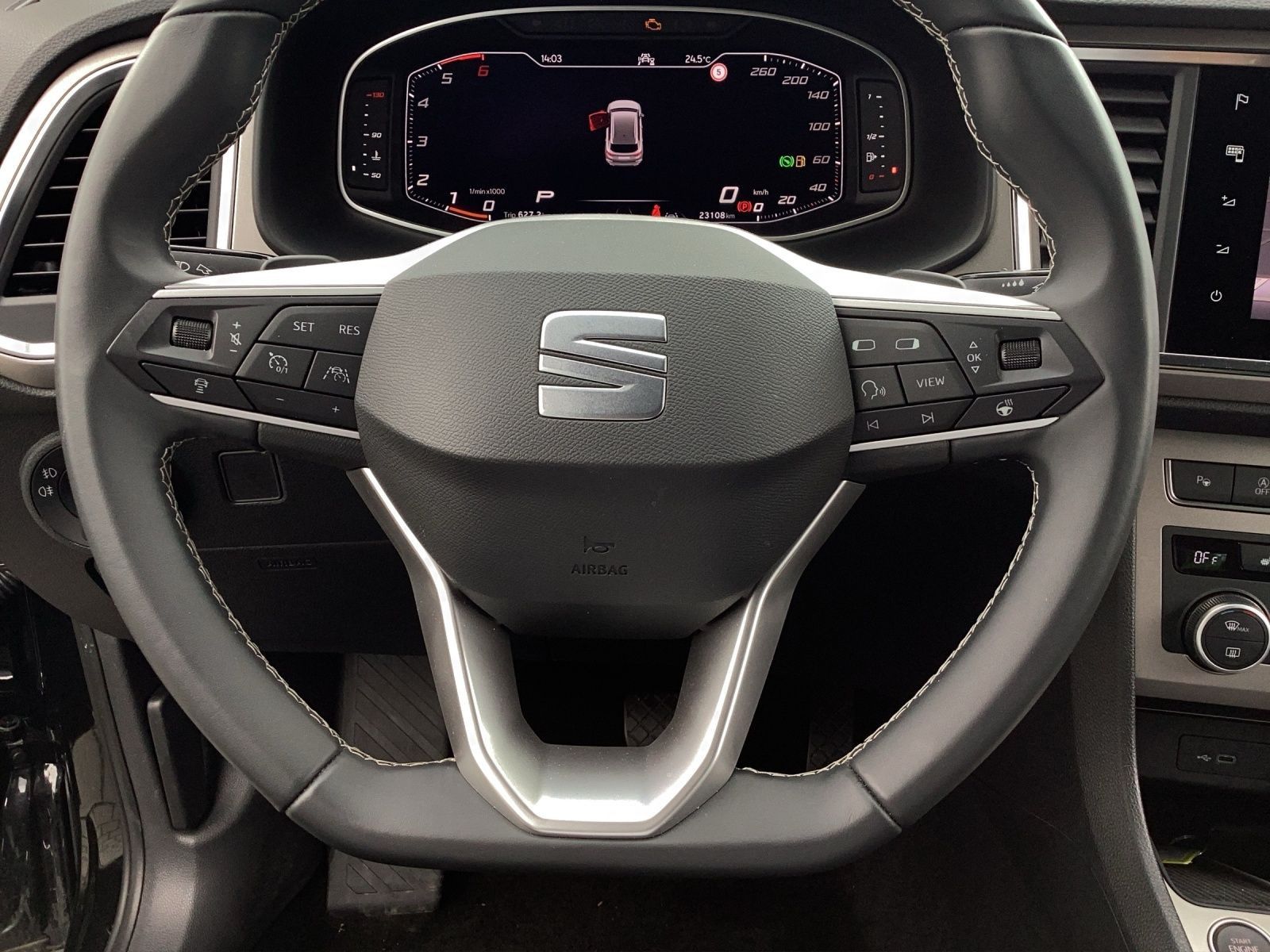 Seat Ateca 2.0 TDI DSG XPERIENCE AHK NAVI ACC