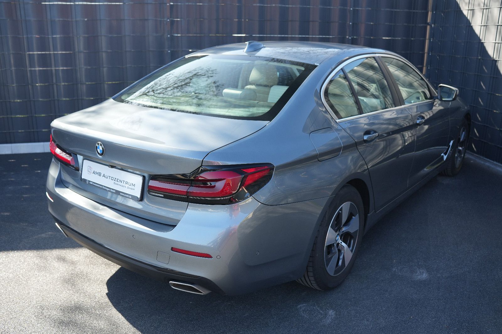 BMW 520d XDrive*LASER*HEADUP*ACC*DDC*ABL*STANDHZG*