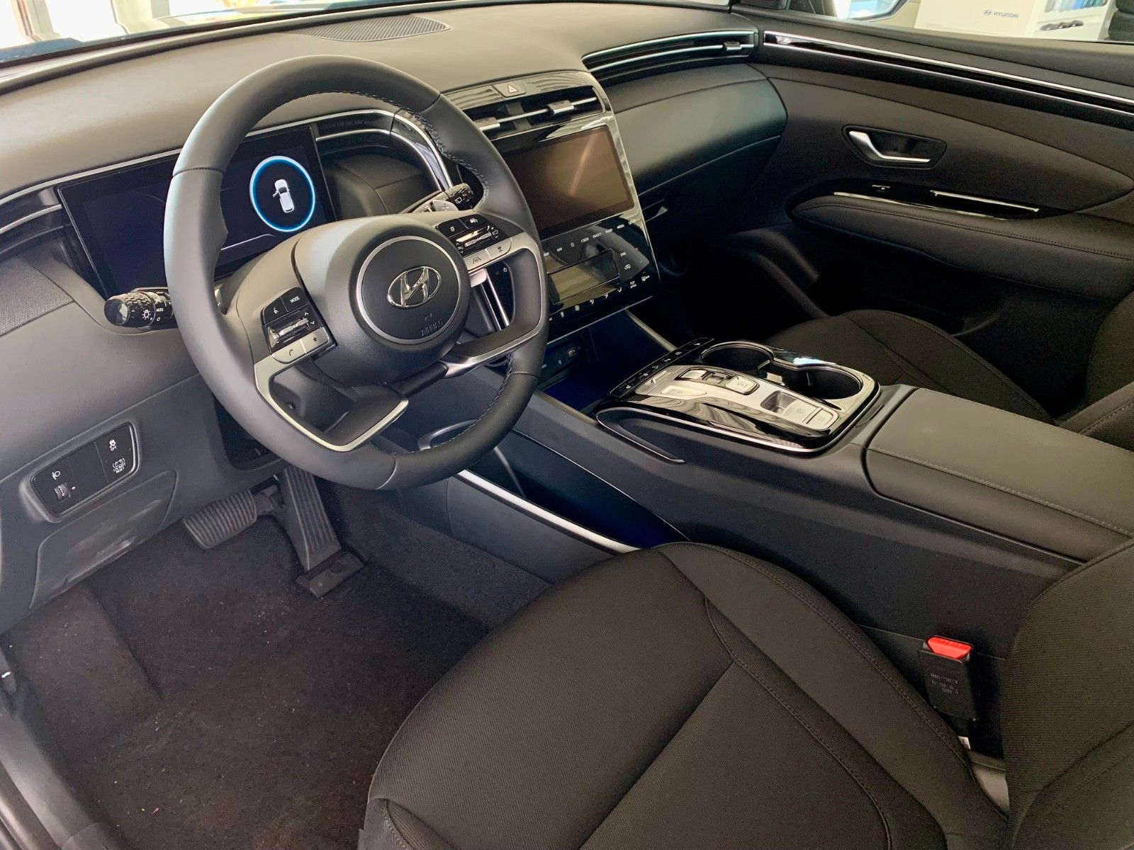 Hyundai Tucson 1.6 T-GDI Hybrid 4WD - Samsaru's Car Outlet