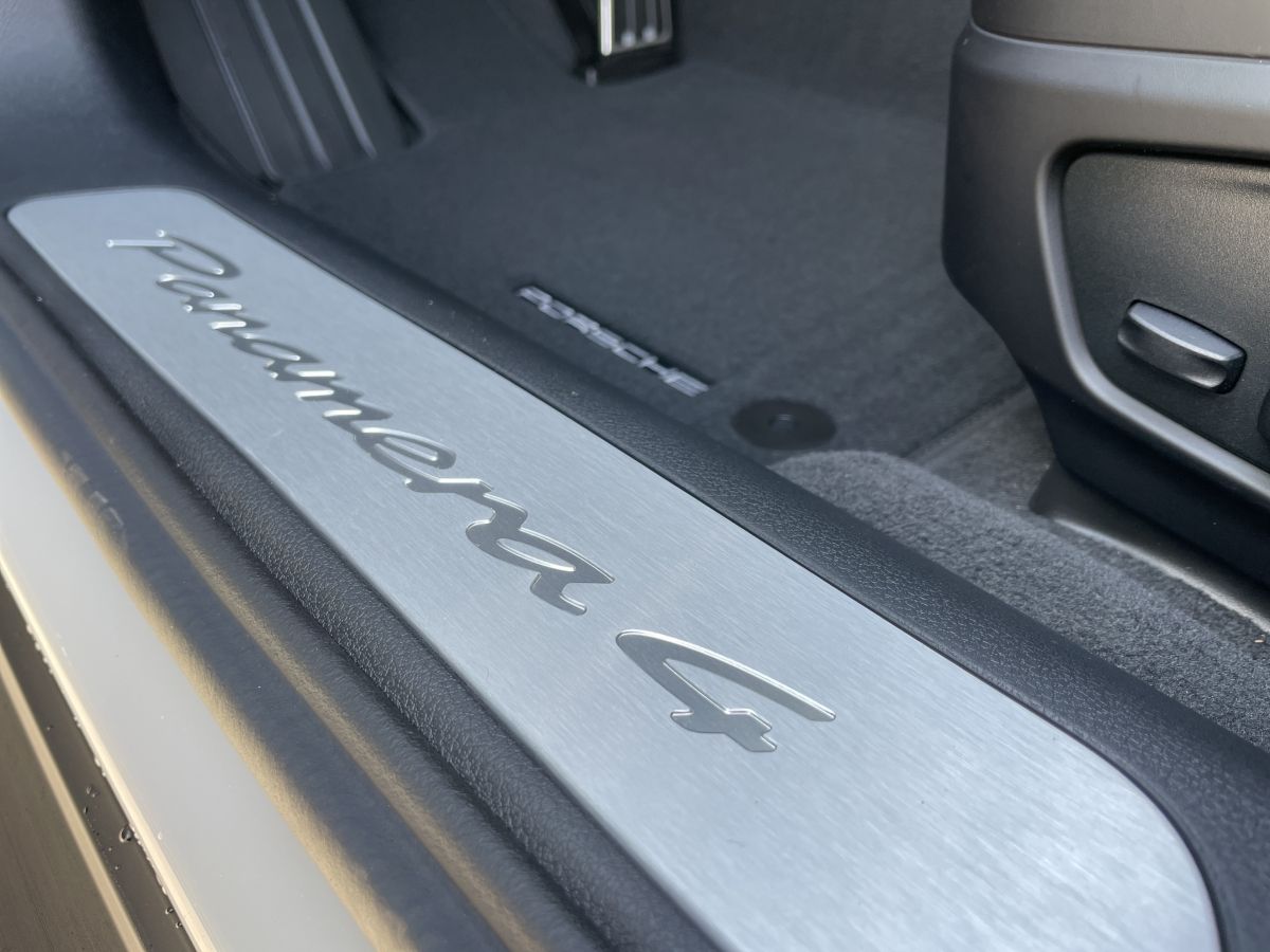 Porsche Panamera 4 E-Hybrid |Sportabgas | InnoDrive |