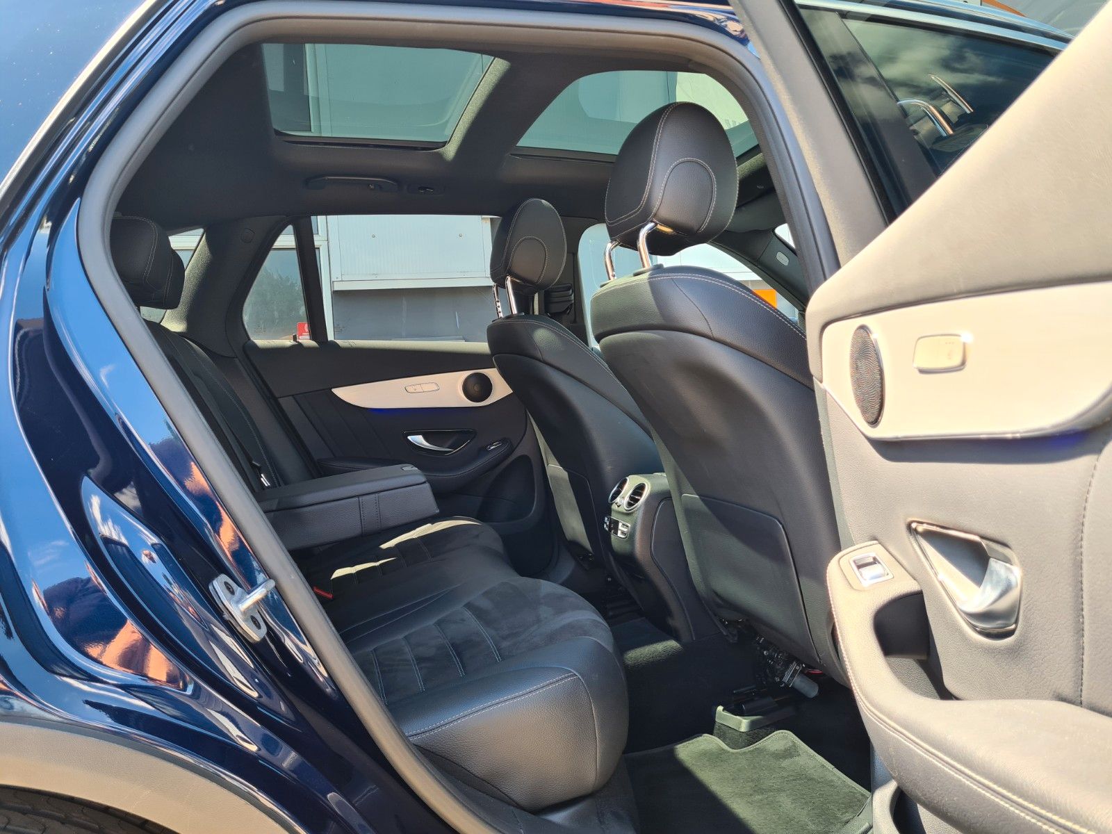 Mercedes-Benz GLC 300 4M AMG - Samsaru's Car Outlet