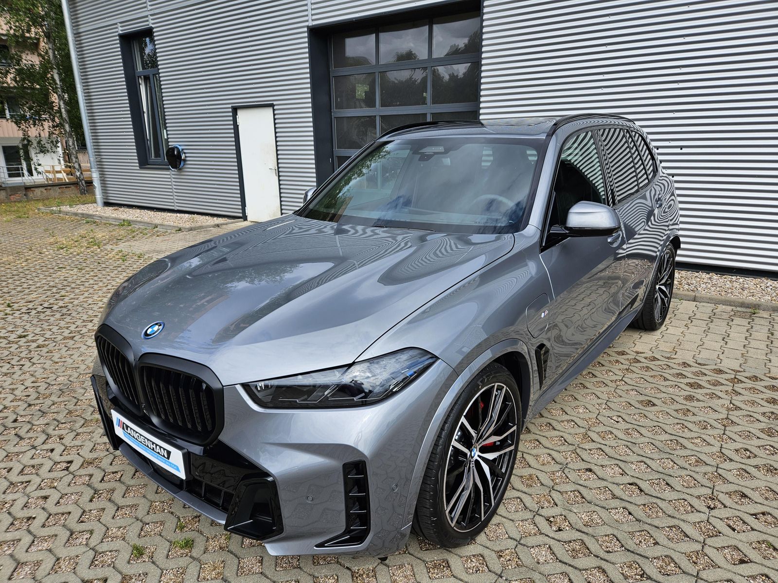 BMW X5 xDrive50e M Sport Pano AHK Harman Kardon HUD