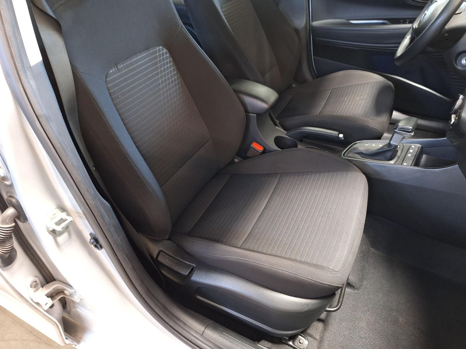 Hyundai i20 T-GDI Trend - Samsaru's Car Outlet