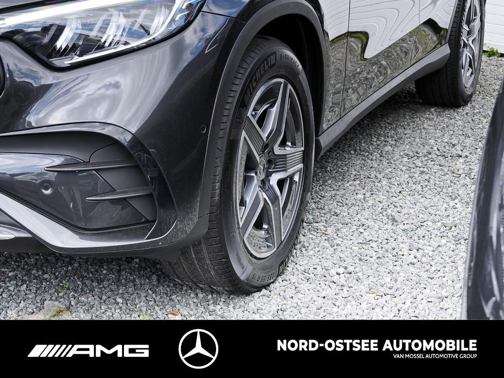 Mercedes-Benz GLC 300 d AMG 4M AHK DISTRONIC MBUX KEYLESS-GO