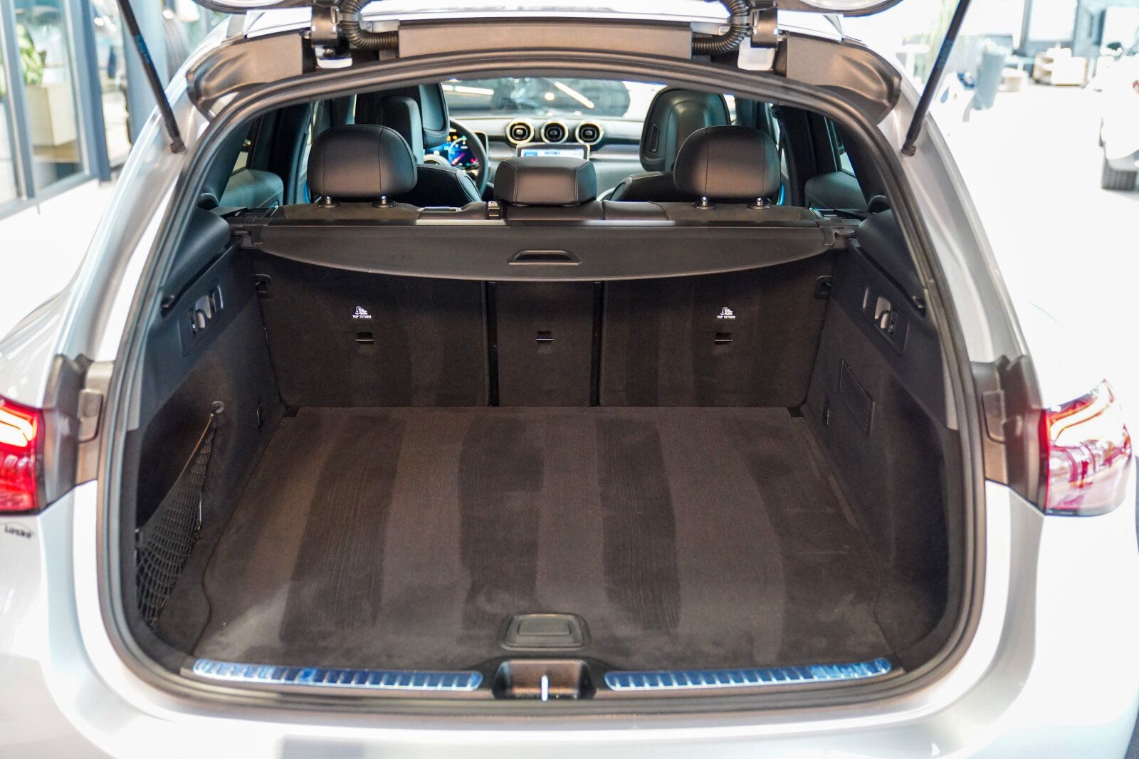 Mercedes-Benz GLC 300 d 4M AMG Line Night Pano DISTRONIC AHK