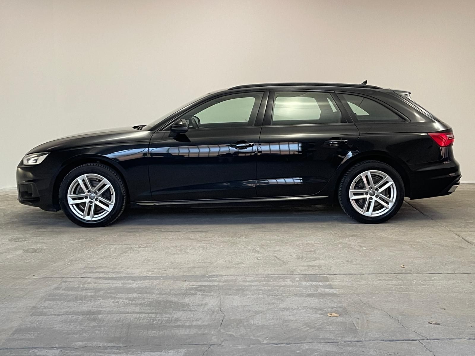 Audi A4 2.0 TDI 35 TDI ADVANCED - Samsaru's Car Outlet