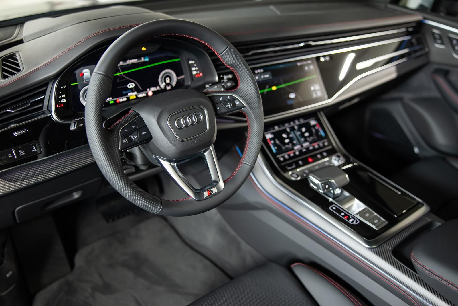 Audi Q7 60 TFSI e quattro S-line AHK PANO B&O MASSAGE