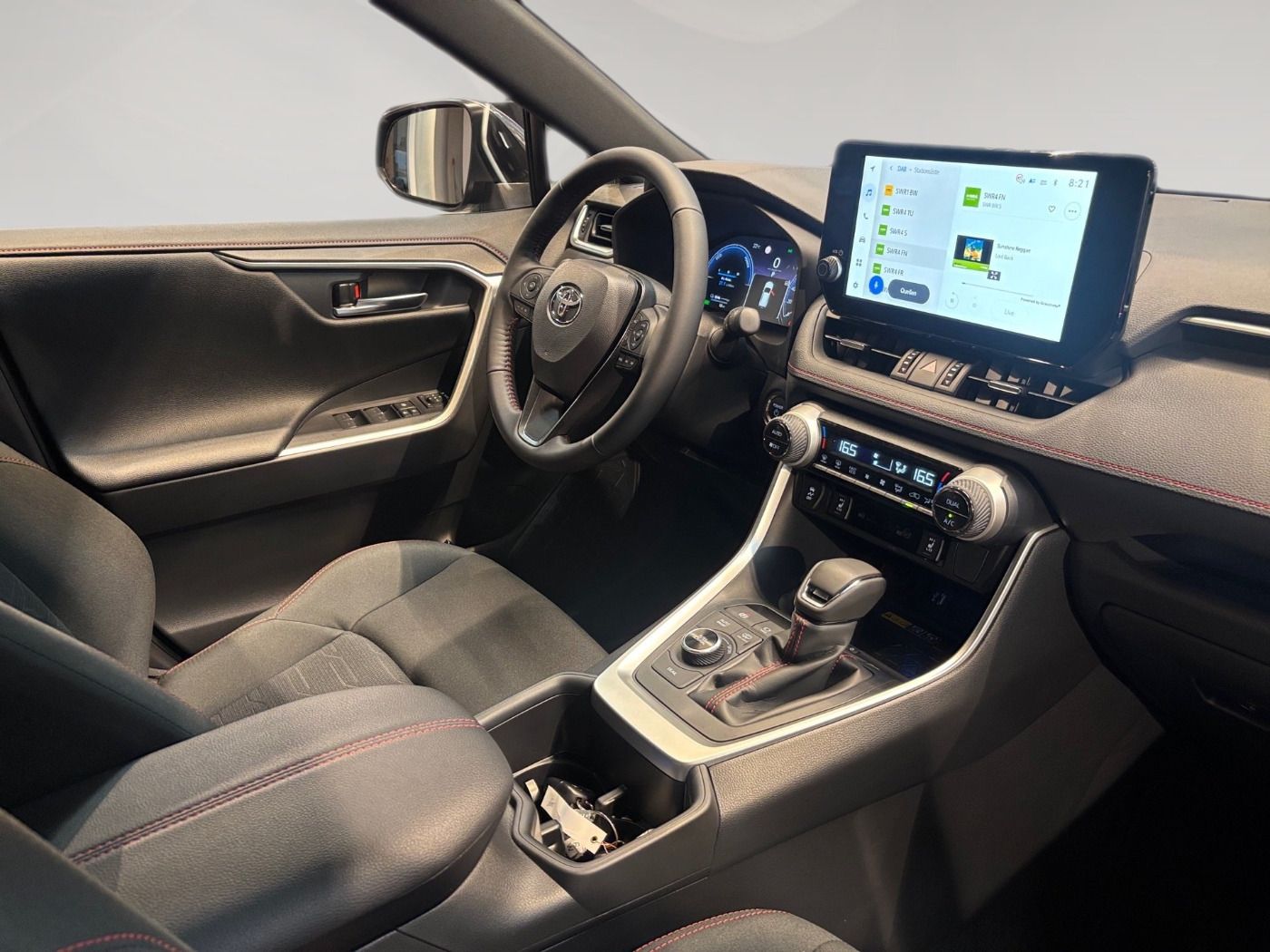 Toyota RAV4 2.5 4x4 PlugIn Hybrid Teamplayer ACC+LED