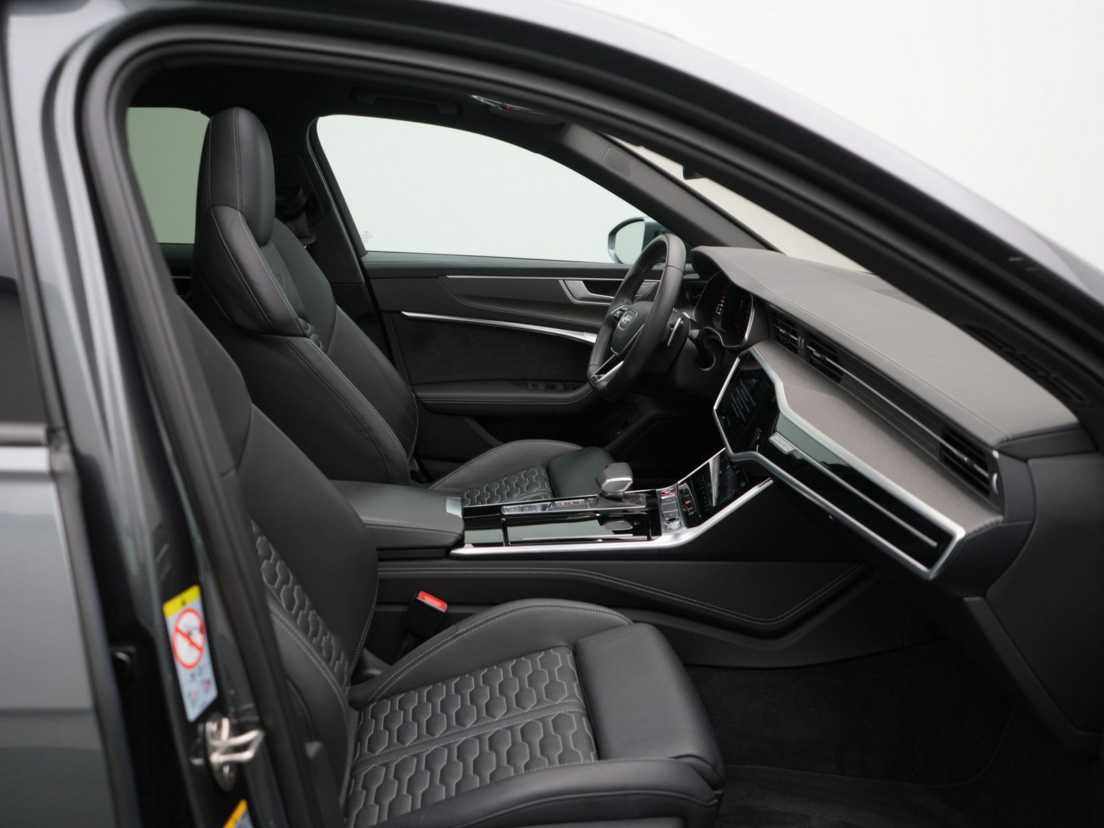 Audi RS6 305KMH LASER PANO RAUTE KERAMIK LUFT NAVI