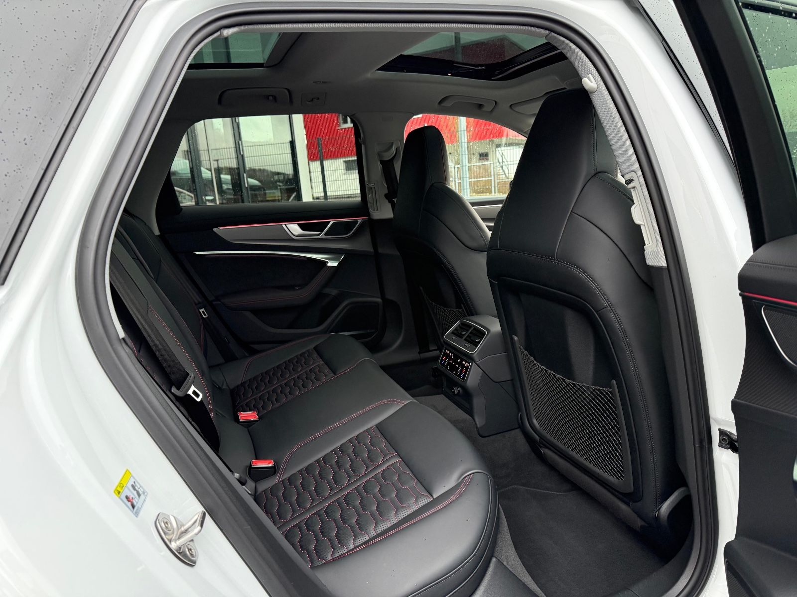 Audi RS6 Avant 4.0 TFSI quattro/Carbon/Pano/B&O/Laser