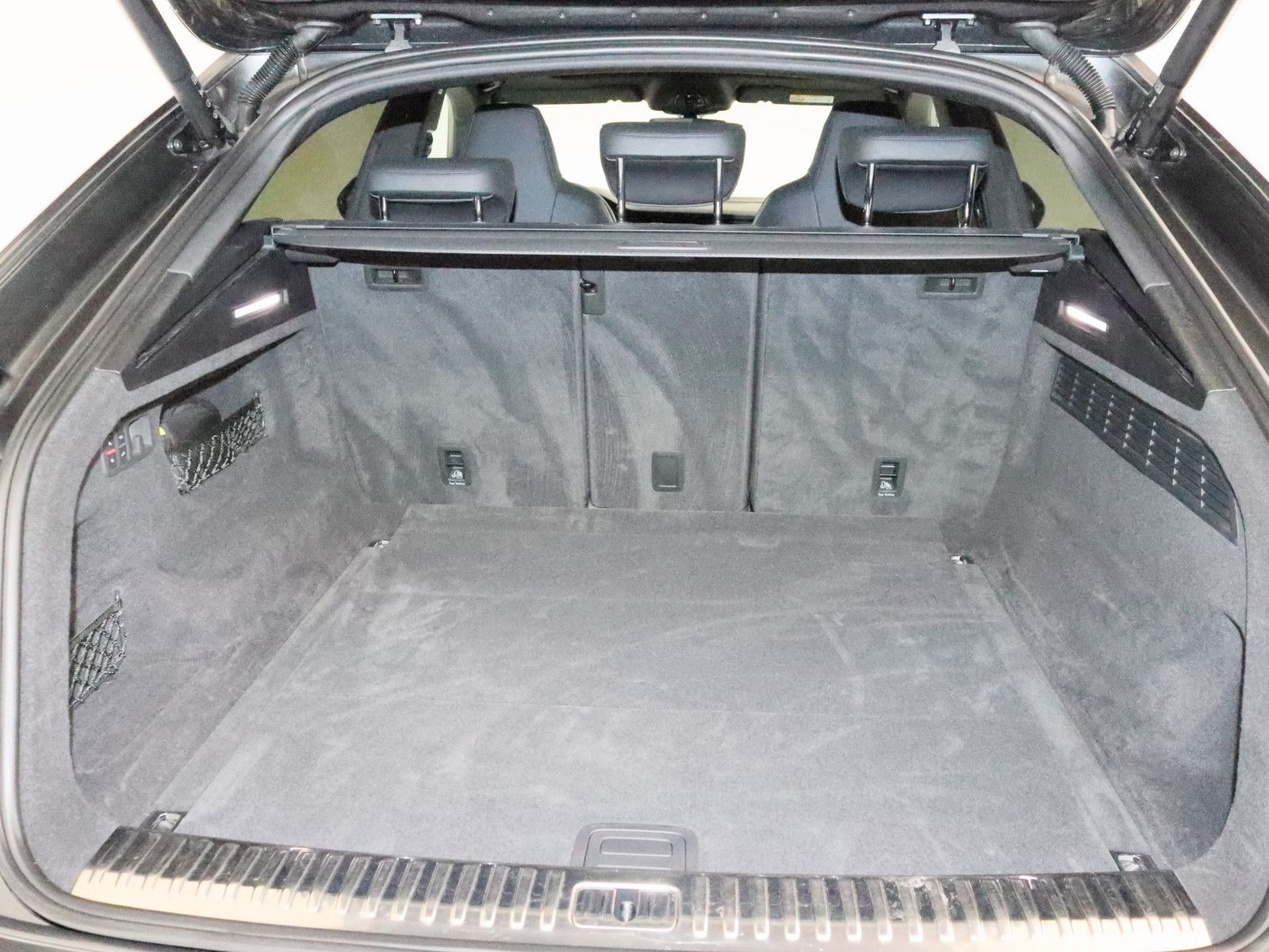 Audi RS Q8 quattro AHK 360° MATRIX-LED PANO STANDHZ