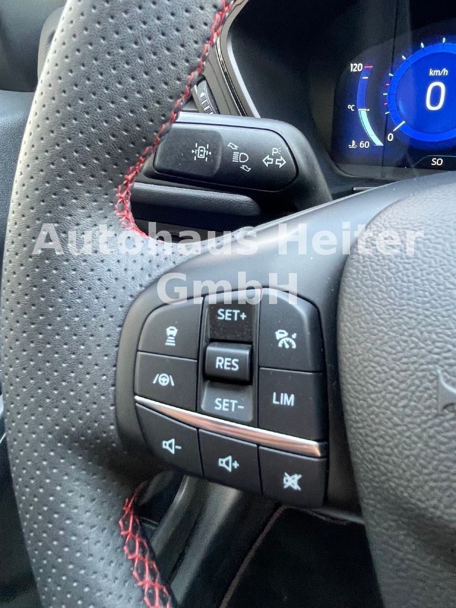 Ford Kuga PHEV ST-Line X - Samsaru's Car Outlet