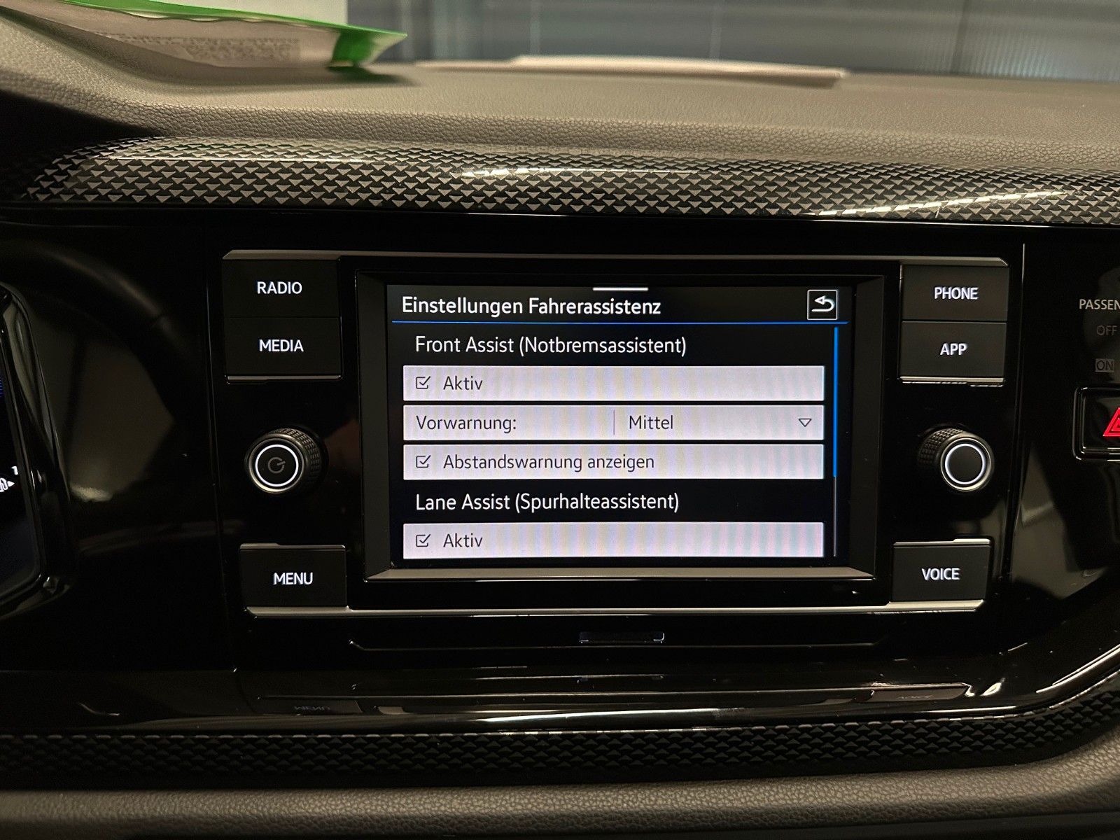 Volkswagen Taigo 1.0 TSI Life - Samsaru's Car Outlet